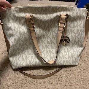 Michael Kors purse